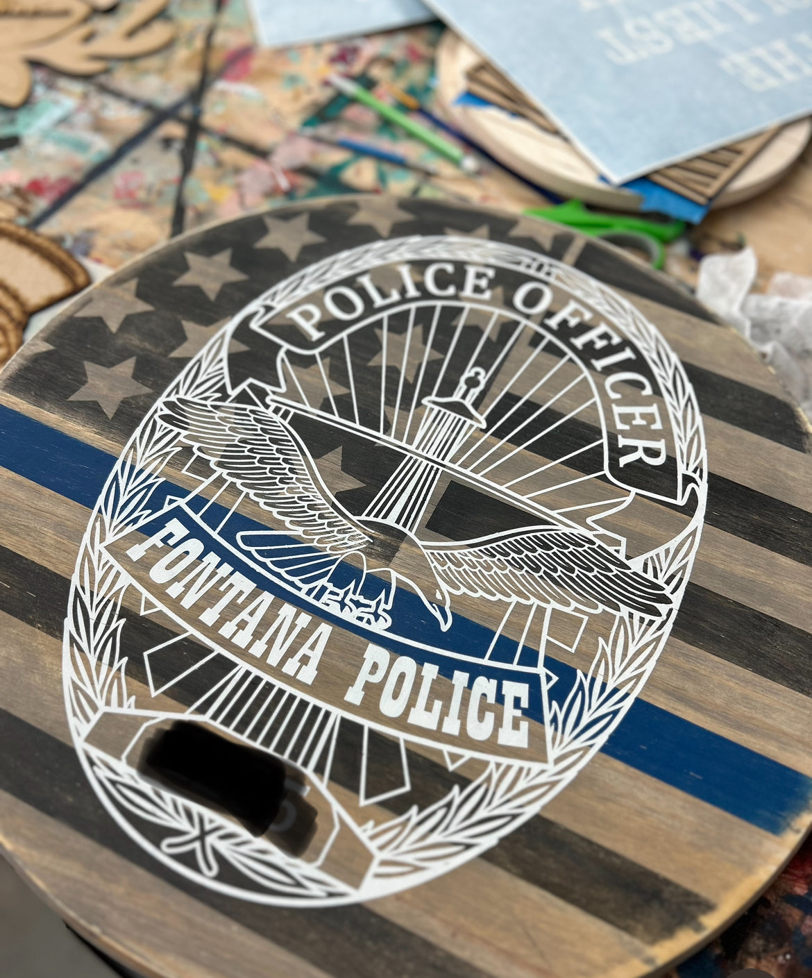 LEO/EMS/FIRE/MILITARY Badge round