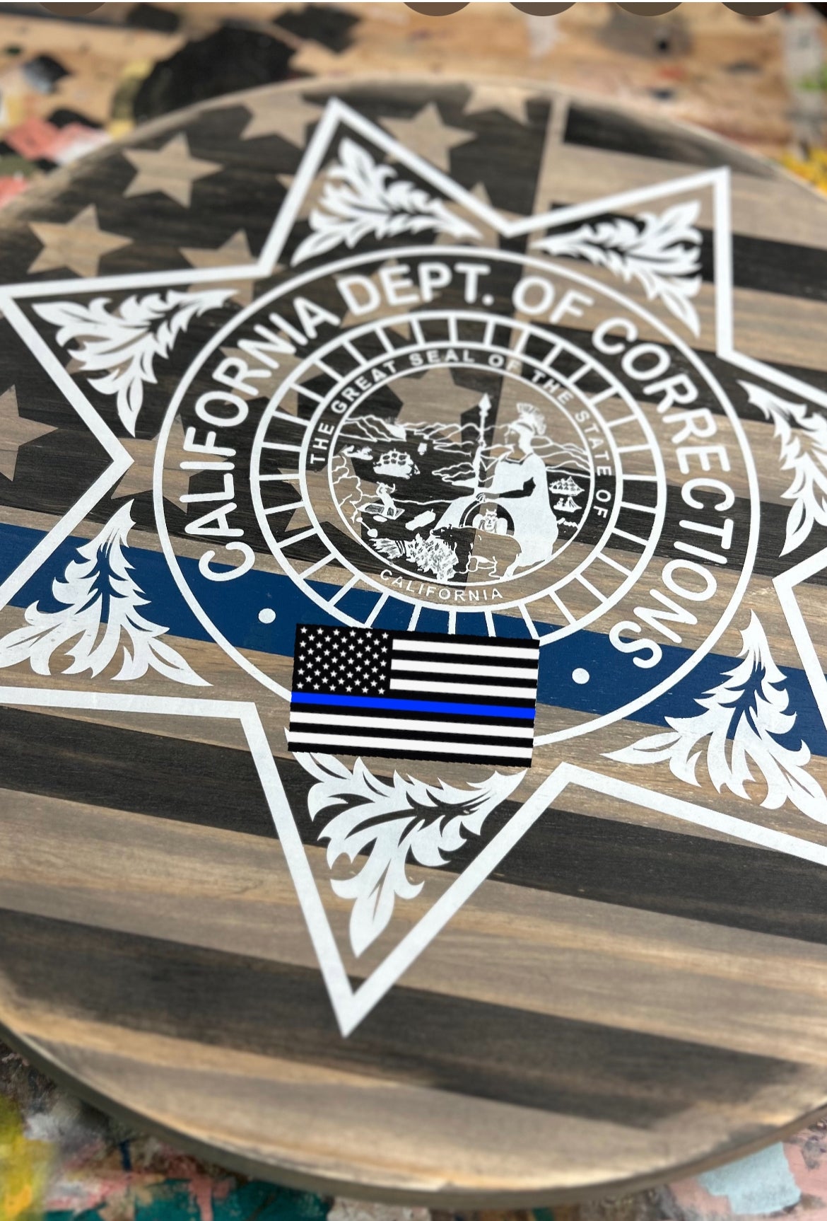 LEO/EMS/FIRE/MILITARY Badge round