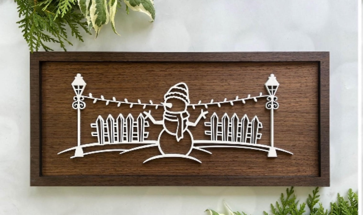 Framed Christmas Outline