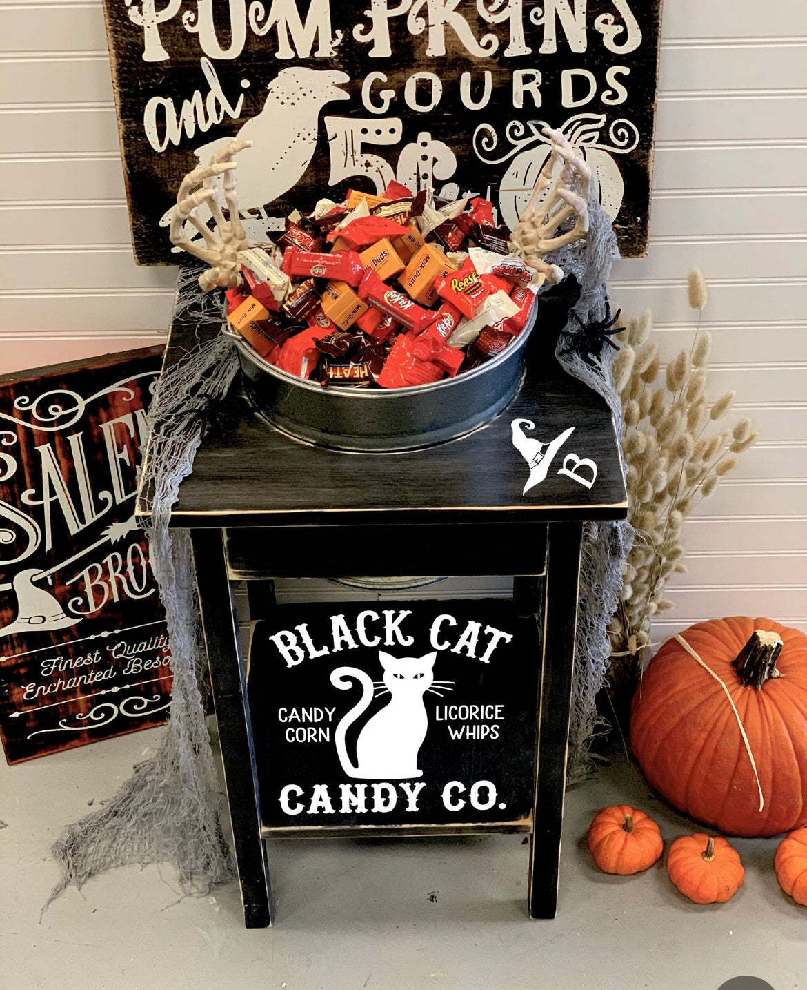 Candy Boxes/Bucket/Stands