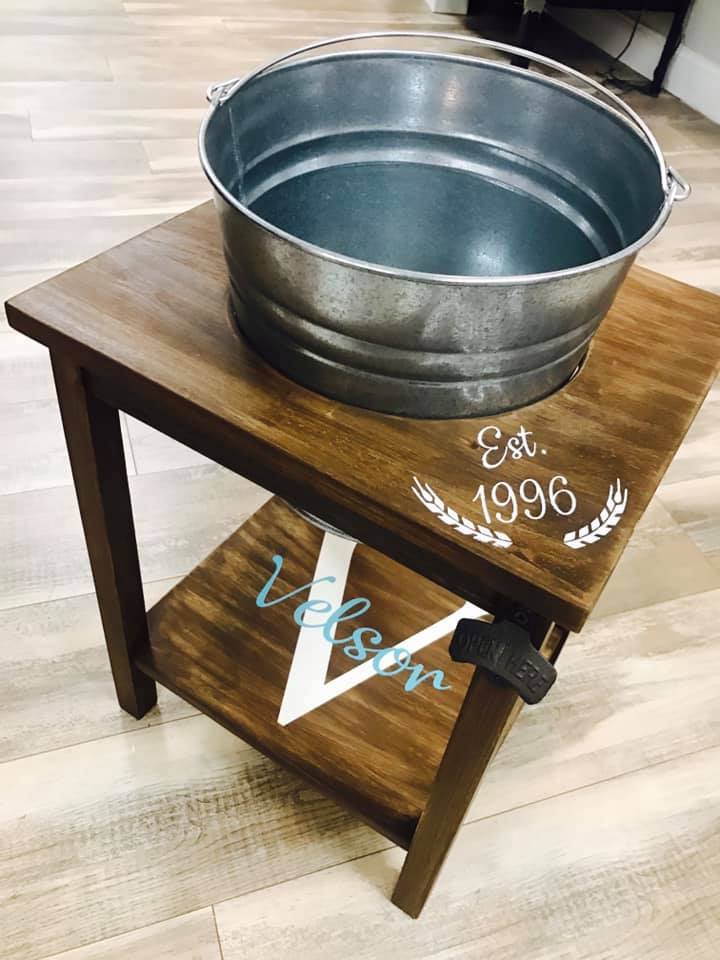 Beverage Bucket Table