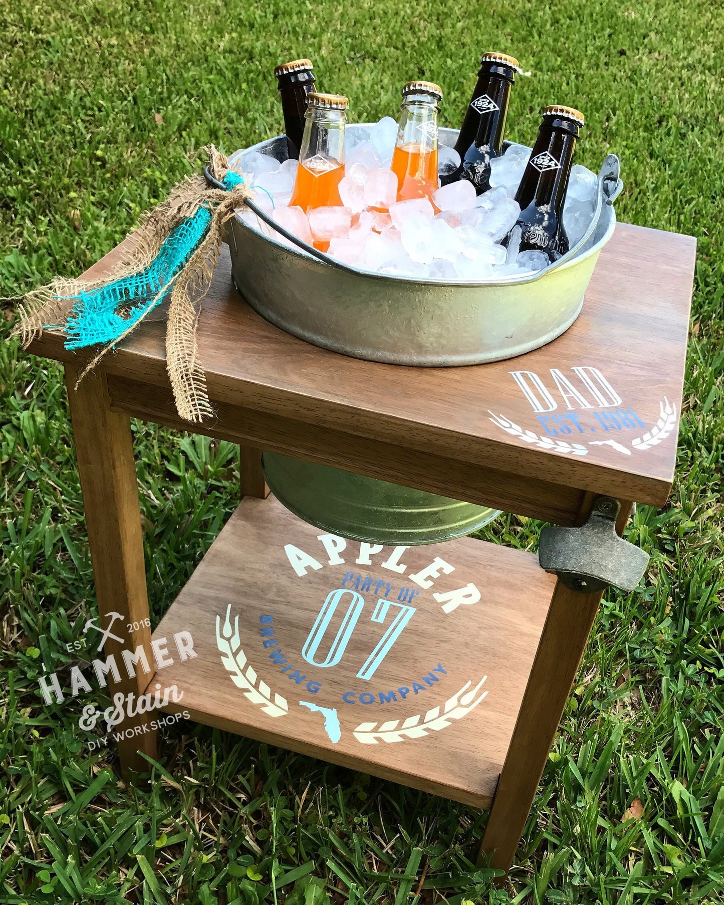Beverage Bucket Table